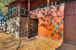 2054 E Canyon, Wrightwood, CA 92397 - Photo 7