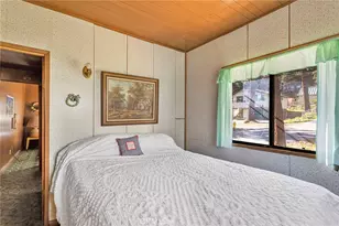 2054 E Canyon, Wrightwood, CA 92397 - Photo 25