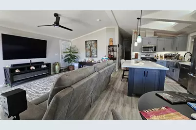 350 N El Camino Real #26, Encinitas, CA 92024 - Photo 13
