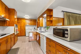12466 Lewis, Chino, CA 91710 - Photo 13