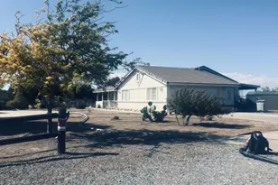 11020 Lantry, Oak Hills, CA 92344 - Photo 3