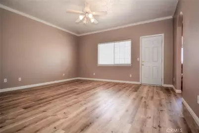 11020 Lantry, Oak Hills, CA 92344 - Photo 27