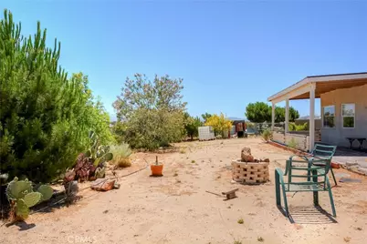 11020 Lantry, Oak Hills, CA 92344 - Photo 53