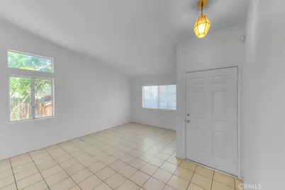 13184 Cardinal, Victorville, CA 92392 - Photo 7