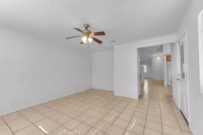 13184 Cardinal, Victorville, CA 92392 - Photo 41