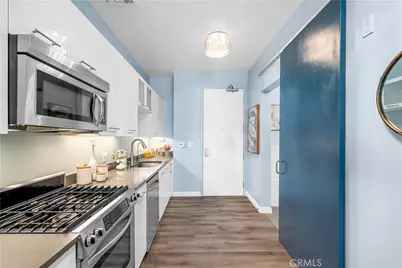 238 S Arroyo #203, Pasadena, CA 91105 - Photo 9