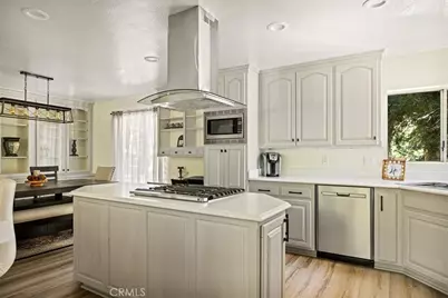 28670 Shenandoah Drive, Lake Arrowhead, CA 92352 - Photo 15