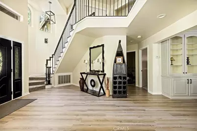 28670 Shenandoah Drive, Lake Arrowhead, CA 92352 - Photo 9