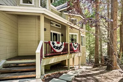 28670 Shenandoah Drive, Lake Arrowhead, CA 92352 - Photo 7