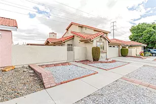 16234 Jasmine, Victorville, CA 92395 - Photo 29