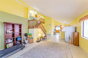 16234 Jasmine, Victorville, CA 92395 - Photo 5