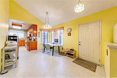 16234 Jasmine, Victorville, CA 92395 - Photo 9
