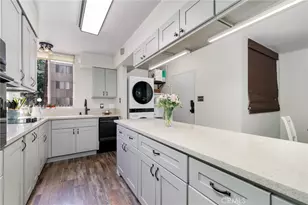 6979 Palm Ct, Riverside, CA 92506 - Photo 9