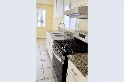 17317 Marygold, Bloomington, CA 92316 - Photo 3