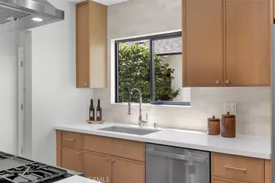 6053 Atoll Avenue, Valley Village, CA 91401 - Photo 7