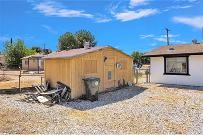 12669 Cypress  Ave, Victorville, CA 92395 - Photo 35