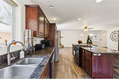 879 Spruce Lane, Sugarloaf, CA 92386 - Photo 17
