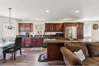 879 Spruce Lane, Sugarloaf, CA 92386 - Photo 5