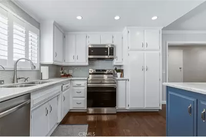 9952 Effingham, Huntington Beach, CA 92646 - Photo 9