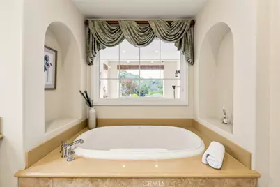 540 E Viewcrest Drive, Azusa, CA 91702 - Photo 31