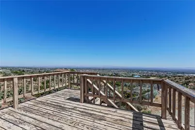 8451 Zohra Canyon Rd, Pinon Hills, CA 92372 - Photo 37