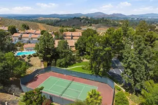 2272 El Capitan Dr, Riverside, CA 92506 - Photo 33