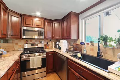 1571 S Reservoir #D, Pomona, CA 91766 - Photo 3