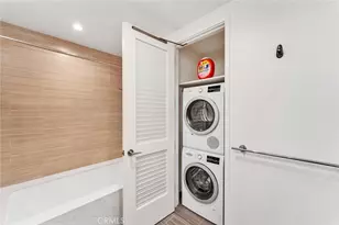 877 Francisco St, Los Angeles, CA 90017 - Photo 9