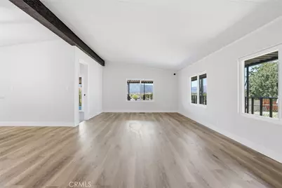 32551 Crescent Avenue, Lake Elsinore, CA 92530 - Photo 9