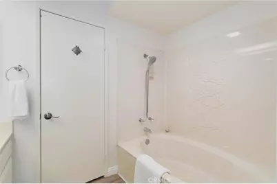 6075 E Montefino, Anaheim, CA 92807 - Photo 15