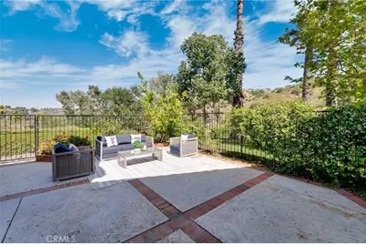 6075 E Montefino, Anaheim, CA 92807 - Photo 21