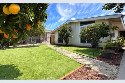 320 E 81st, Los Angeles, CA 90003 - Photo 3