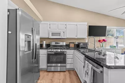 15527 Oak Springs, Chino Hills, CA 91709 - Photo 11