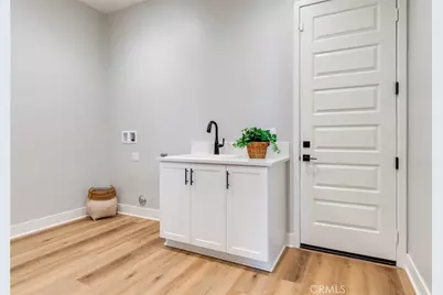 6533 Canyon Oaks, Simi Valley, CA 93063 - Photo 23