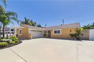 21104 Rosedell Dr, Saugus, CA 91350 - Photo 3