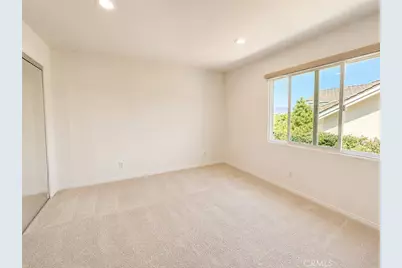9 Olympus, Irvine, CA 92603 - Photo 35