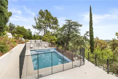122 Patrician Way, Pasadena, CA 91105 - Photo 35