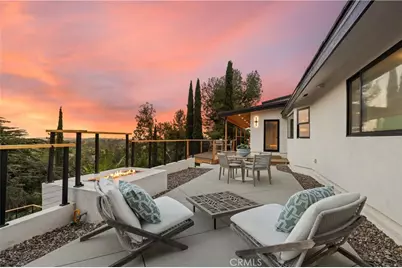 122 Patrician Way, Pasadena, CA 91105 - Photo 5