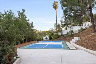 122 Patrician Way, Pasadena, CA 91105 - Photo 59