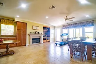 34116 Galleron St, Temecula, CA 92592 - Photo 11