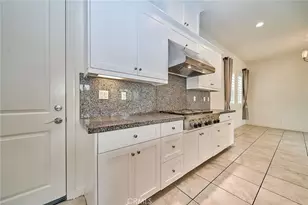 115 Mesa Verde Ln, Lake Forest, CA 92630 - Photo 9