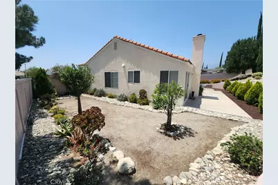 2806 W La Morada Drive, Rialto, CA 92377 - Photo 11