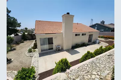 2806 W La Morada Drive, Rialto, CA 92377 - Photo 5