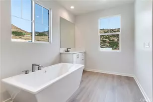 6536 Canyon Oaks Dr, Simi Valley, CA 93063 - Photo 35