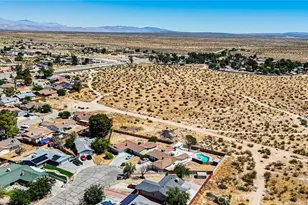 21404 Baldwin, California City, CA 93505 - Photo 27