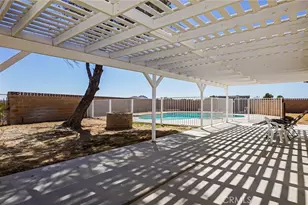 21404 Baldwin, California City, CA 93505 - Photo 37