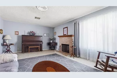 21404 Baldwin, California City, CA 93505 - Photo 5