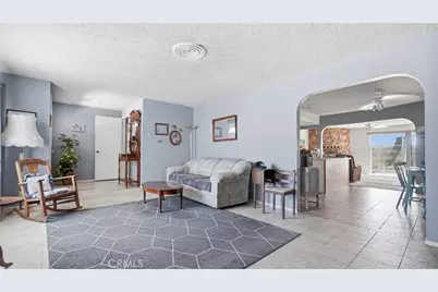 21404 Baldwin, California City, CA 93505 - Photo 19