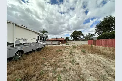 16536 Filbert, Fontana, CA 92335 - Photo 45