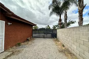 16536 Filbert, Fontana, CA 92335 - Photo 43